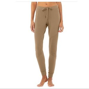 Alo Urban Moto Sweatpant joggers gravel